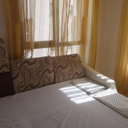 нина Appartement *